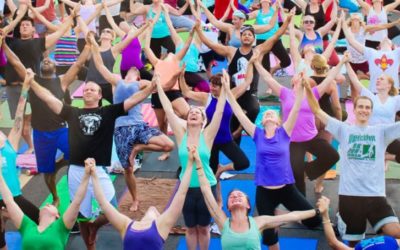 8 Ways to Maintain Your Hot Yoga Practice in the Heat